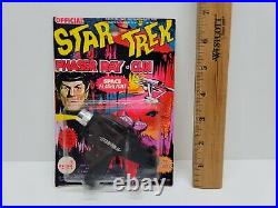 1976 Ahi Brand Star Trek Space Flashlight Phaser Ray Gun New on Card