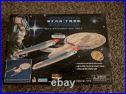 1996 STAR TREK Playmates First Contact Enterprise 1701-E ship Lights & Sound