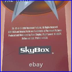 1997 Star Trek Skybox The Next Generation Season Six Factory Binder with Cards