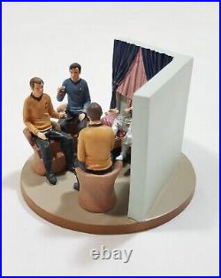 2012 Star Trek Hawthorne Village Diorama Sculpture Carbomite Maneuver #A0974