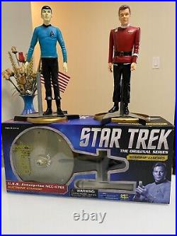2015 Star Trek 16 Starship Legends USS Enterprise NCC-1701 withKirk Spock Figures