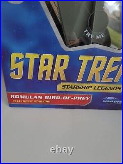 2016 DIAMOND SELECTTOYS Star Trek The Original SeriesRomulan Bird of Prey Ship