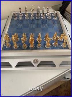25th Anniversary Star Trek Gold & Silver Chess Set by Franklin Mint Collectors