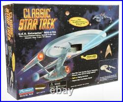 Classic STAR TREK U. S. S. ENTERPRISE NCC-1701 Playmates Stock No. 6116 1995