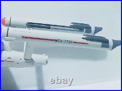 Classic STAR TREK U. S. S. ENTERPRISE NCC-1701 Playmates Stock No. 6116 1995