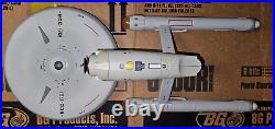 Diamond Select Star Trek USS Enterprise NCC-1701 Phaser Strip Version HD Legends