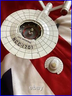 Franklin mint Star Trek enterprise 1701 with open bridge