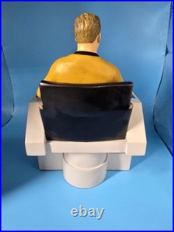 Hollywood Collectibles Star Trek Captain James T. Kirk 16 Scale Statue 078/600