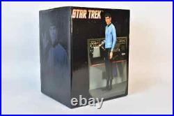 Mr. Spock Star Trek Lim. Ed. Statue Hollywood Collectibles Group with Original Box
