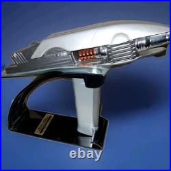 Nice Original 2013 Star Trek Into Darkness Phaser Ltd Ed Gift Set & Original Box