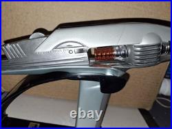 Nice Original 2013 Star Trek Into Darkness Phaser Ltd Ed Gift Set & Original Box