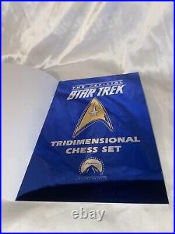 Official Franklin Mint 1994 Star Trek Tridimensional 3D Chess Set Original Box