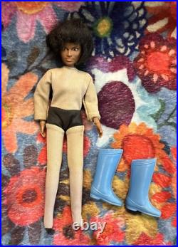 Original Lt Uhura 1972 Star Trek MEGO 8 Action Figure Original Lt Uhura 1972 Star Trek MEGO 8 Action Figure