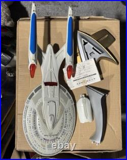 PLAYMATES Star Trek First Contact U. S. S. Enterprise NCC-1701-E No. 16148 BOXED