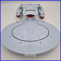 PLAYMATES Star Trek Generations Starship Enterprise NCC-1701-D No. 6171 1994