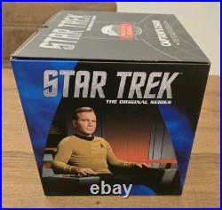 QMX Star Trek The Original Series USS Enterprise 16 Captain's Chair Light Sound QMX Star Trek The Original Series USS Enterprise 16 Captain's Chair Light Sound