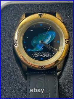 RARE 1995 Star Trek Voyager Wesco Quartz Watch ALL ORIGINAL PARTS + TIN