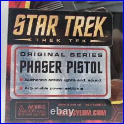 STAR TREK Art Asylum Trek Tek ORIGINAL SERIES PHASER PISTOL Action Lights&Sounds