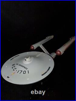 STAR TREK ISS ENTERPRISE Mirror Mirror Lights / Sounds 2009 Art Asylum (KR)