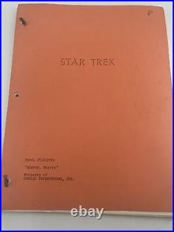 STAR TREK Script & Gene Rodenberry Lot Read Description 12 scripts + Signature