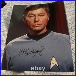STAR TREK TV'S DR McCOY DEFOREST KELLEY ORIGINAL AUTOGRAPHED 8 BY 10 PHOT0