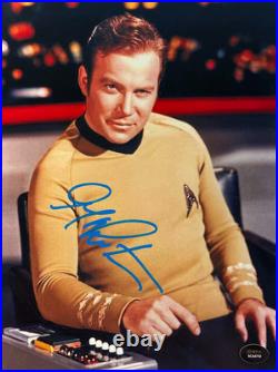 STAR TREK William Shatner Captain Kirk Signed 8x10 Original Autographs withCOA STAR TREK William Shatner Captain Kirk Signed 8x10 Original Autographs withCOA
