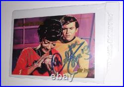 Star Trek 1993 card Signed by Nichelle Nichols & Walter Koening Master Series