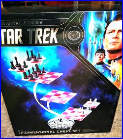 Star Trek 3D chess set boxed never used