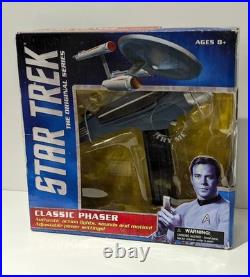 Star Trek Classic Phaser 2012 Art Asylum Diamond Select Toys Electronic Replica