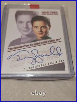 Star Trek Deep Space Nine Quotable Autograph Trading Card Terry Farrell Dax