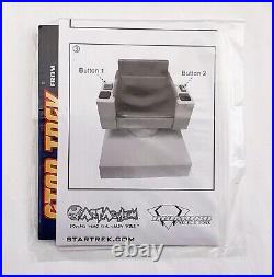 Star Trek Diamond Select Toys Kirk In Command Chair With Lights And Sound Fx