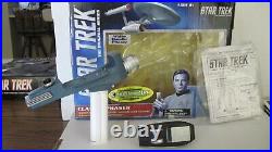 Star Trek Diamond Select White Handle Classic Phaser Limited Edit FREE SHIPPING