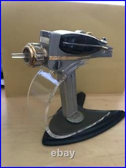 Star Trek Franklin Mint 1995 Phaser and Stand In Original Box No COA