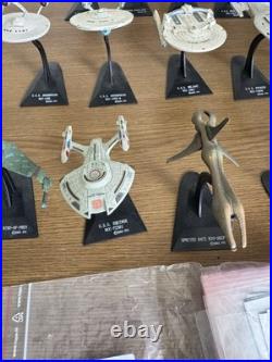 Star Trek Futura Starships vol 1 & vol 2 complete withstands and original bags