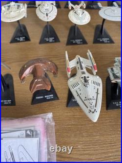 Star Trek Futura Starships vol 1 & vol 2 complete withstands and original bags