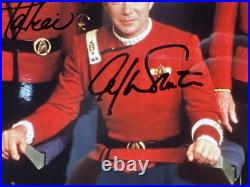 Star Trek Heros of the Final Frontier Autographed Cast Photo Paramount Studios