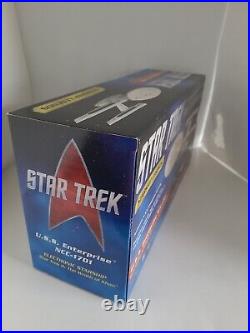 Star Trek II Wrath of Khan U. S. S. Enterprise NCC-1701, Art Asylum, 2014