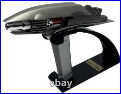 Star Trek Into Darkness Starfleet Phaser with Stand PLJ 0924-110966 Prop Replica