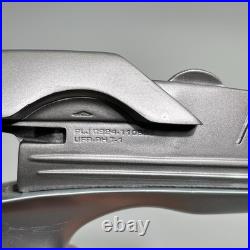 Star Trek Into Darkness Starfleet Phaser with Stand PLJ 0924-110966 Prop Replica