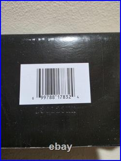 Star Trek Klingon Disruptor Replica New In Original Box-Diamond Select