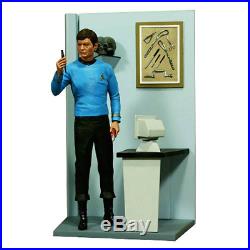 Star Trek Original Series Dr. McCoy 1/6 Scale Limited Edition (108/600) HCG