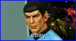 Star Trek Original Series Mr. Spock 16 Scale Statue Hollywood Collectibles