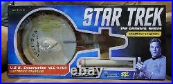 Star Trek Starship Legends U. S. S. Enterprise NCC-1701 ELECTRONIC Diamond Select