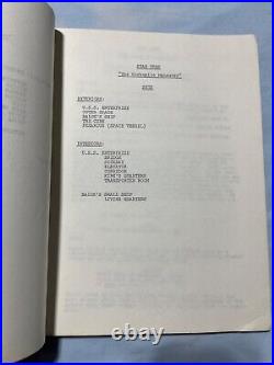 Star Trek TOS 1966 Original Script THE CORBOMITE MANEUVER Signed William Shatner