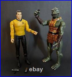 Star Trek The Original Series Captain James Kirk and Gorn Figure