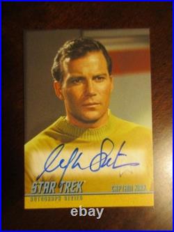 Star Trek The Original Series Captains Collection WILLIAM SHATNER Autograph A270 Star Trek The Original Series Captains Collection WILLIAM SHATNER Autograph A270