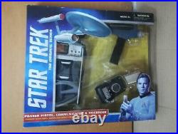 Star Trek The Original Series Phaser & Communicator set Tricorder statue figure