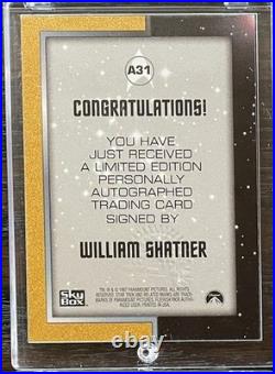 Star Trek The Original Series Season 2 Autograph A31 William Shatner