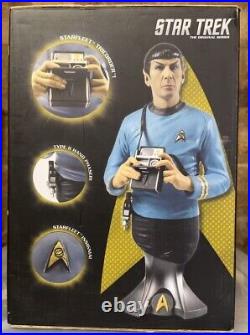 Star Trek The Original Series Titan bust Leonard Nimoy As Spock 8