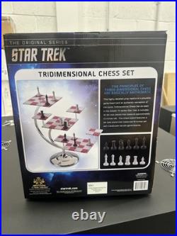 Star Trek Tri-Dimensional Chess Set The Noble Collection